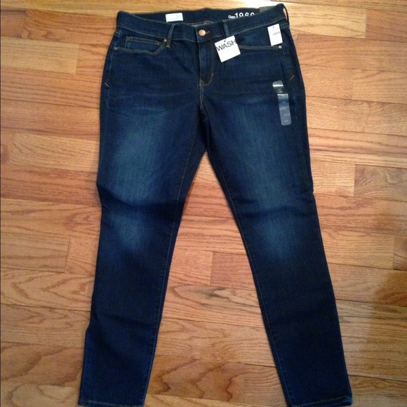 ❄️sold in bundle❄️NWT GAP Denim Legging. Sz14/32R.