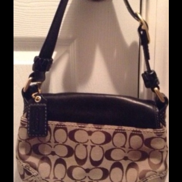 Authentic Coach Signature Cloth Bag - Picture 2 of 3