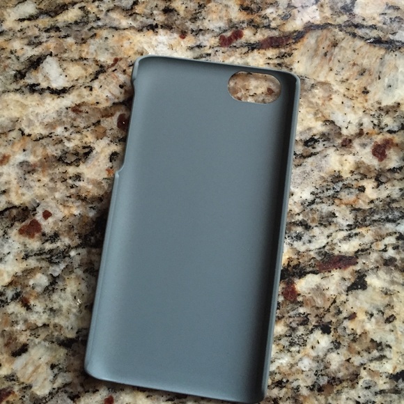 iPhone 5c case. - Picture 2 of 4