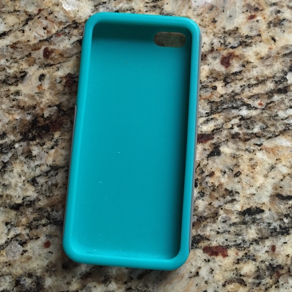 iPhone 5c case. - Picture 3 of 4