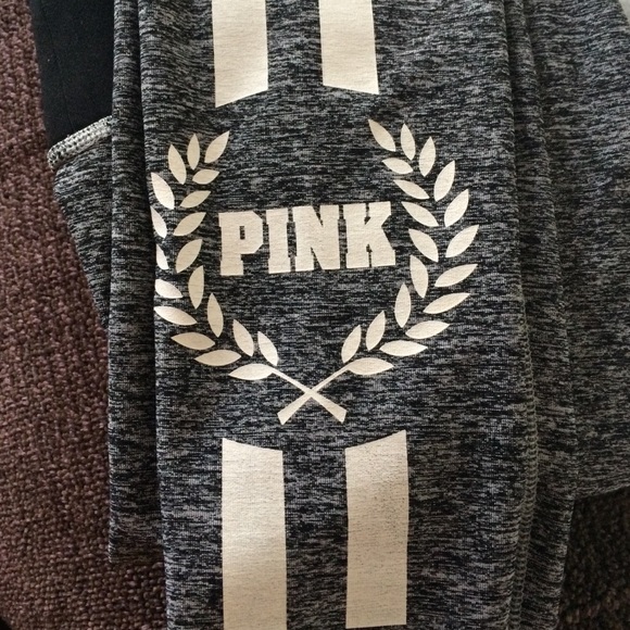 VS yoga leggings