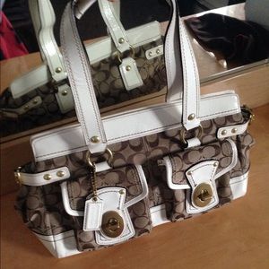 Coach shoulder bag
