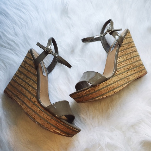 Steve Madden sandal wedges