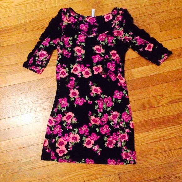 Free people dress with lace detail sleeves