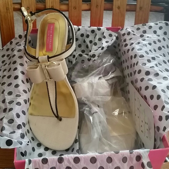 Isaac Mizrahi sandals