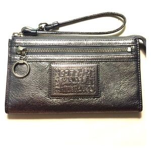 Coach (Poppy) Wrislet