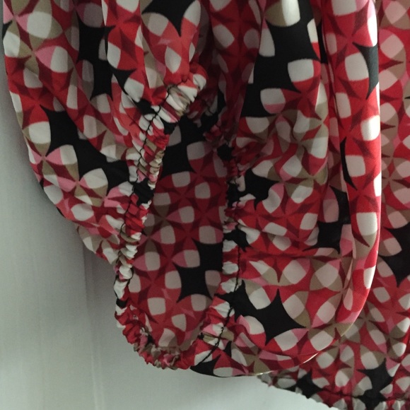 NWT Elizabeth and James Blouse Keeping!!! - Picture 3 of 4