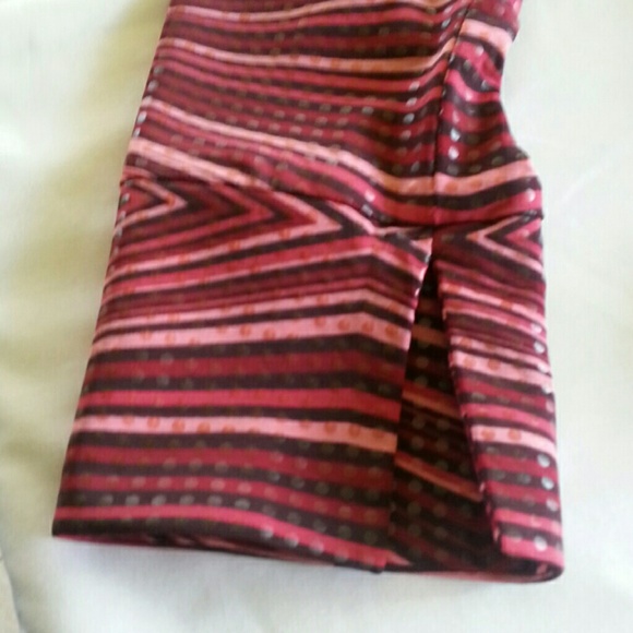 Top - Picture 3 of 3