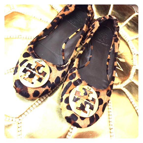 Tory Burch cheetah flats size 7 fits 7-7.5