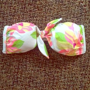 Size small Victoria's Secret swim top