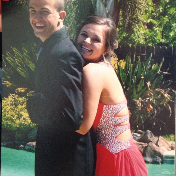 Dresses & Skirts - Prom dress / formal dress