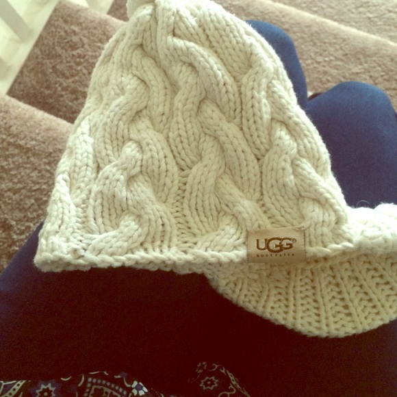 Fuzzy Knit UGG hat