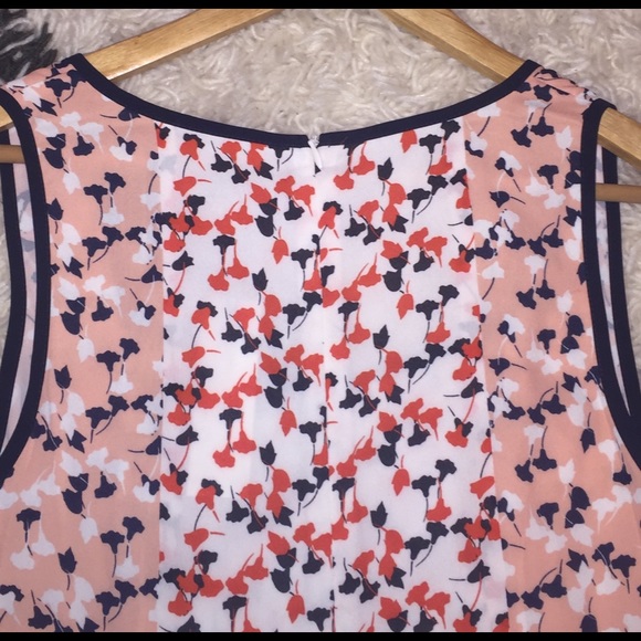 🎈LAST ONE🎈Red Roses and Floral Navy/Pink Dress - Picture 4 of 5