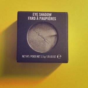 Mac eyeshadow