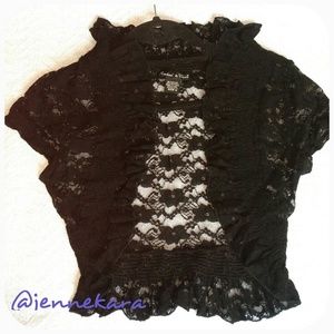 Pretty! Lace Shrug!