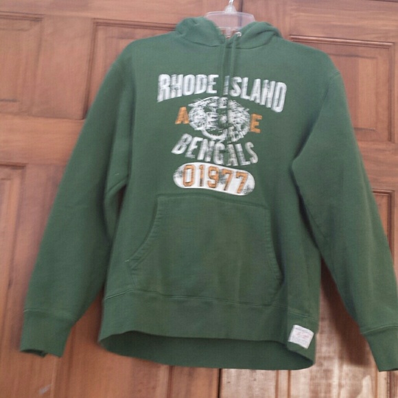 Green Rhode Island Bengals sweater hoodie.