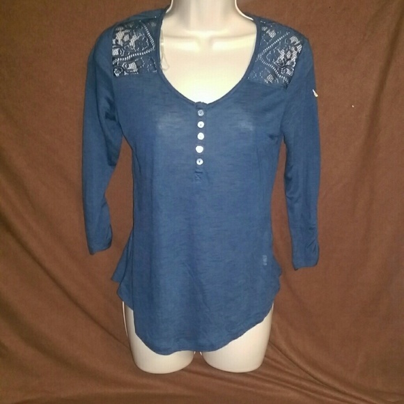 Cute Navy Lace Back 3/4 Sleeve Shirt - Picture 1 of 2