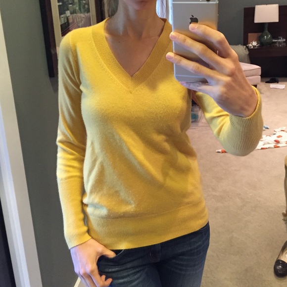 🚫SOLD🚫100% cashmere Jcrew sweater