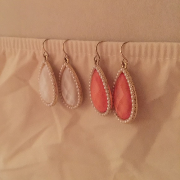 💄BUNDLE💄 - Picture 2 of 3