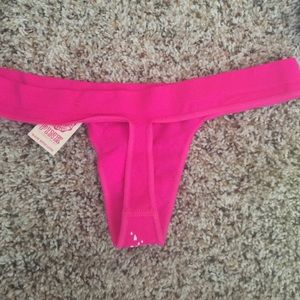 Victoria's Secret NWT Yoga Thongs.