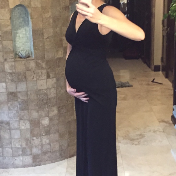 Black Pea in the Pod Maternity Formal Dress