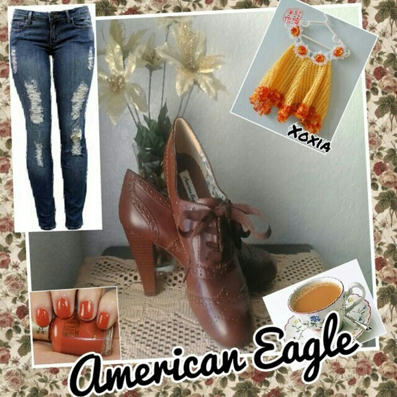 Low cut laced booties by AE