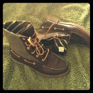 High top ⛵️SPERRY⛵️BOOTS