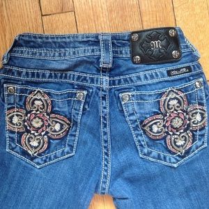 Straight legged Miss Mes