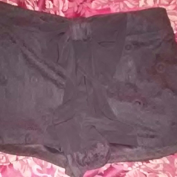 Lace black shirts w/chiffon bow in middle