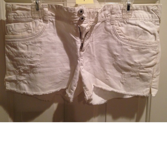 SOLD IN BUNDLE White Denim Shorts