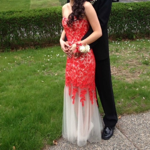 Red lace prom dress