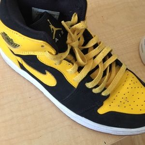 Jordan 1 rare 7.5