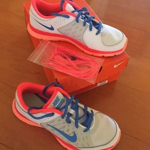 🚫 SOLD 🚫NEW IN BOX NIKE TRAINERS!!!