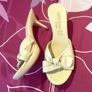 Cathy Jean tan heels