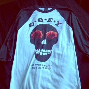 3/4 OBEY rose and skull top