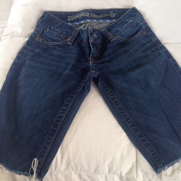 American eagle cutoff shorts