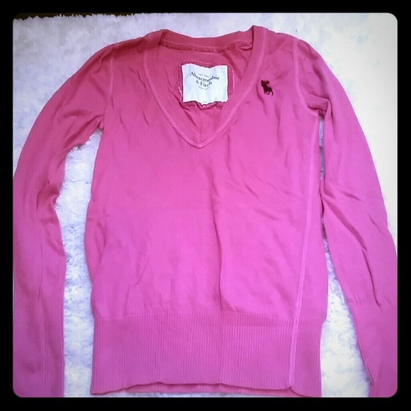 Abercrombie and fitch pink sweater