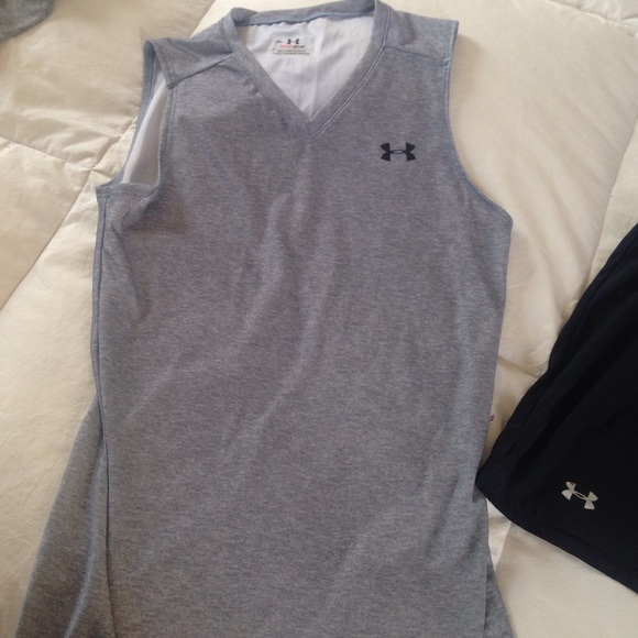 Under armour shorts and tank top