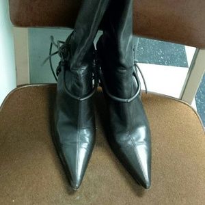 Authentic Gucci boots 6 1/2