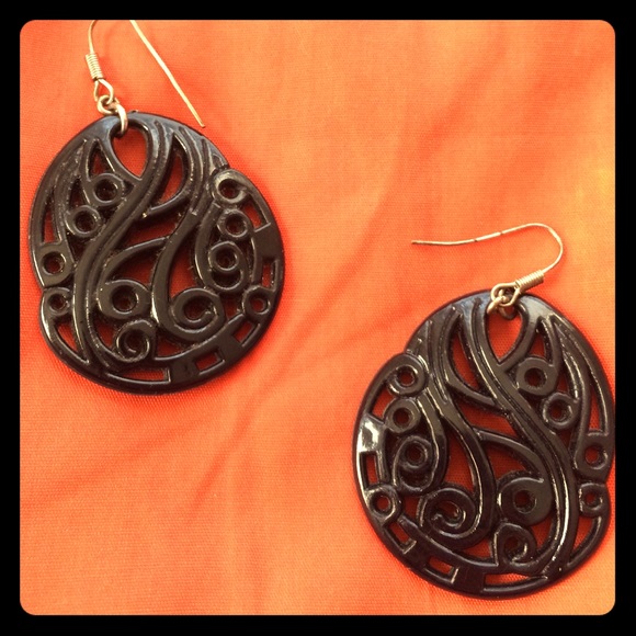 Black dangles - thick black bohemian, lightweight - Picture 1 of 3