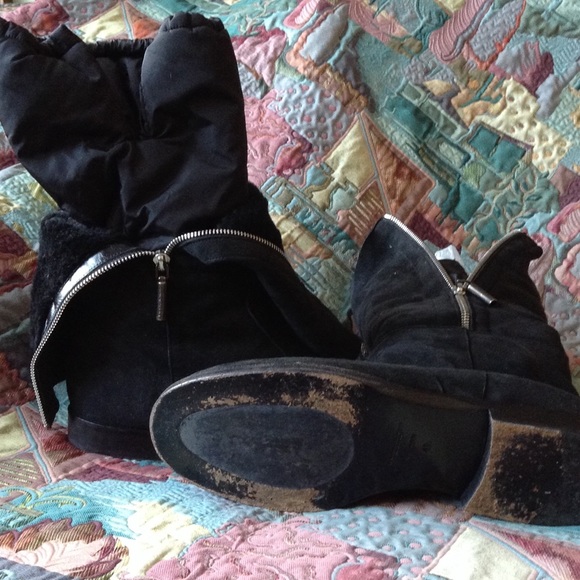 Donna Karan boots - Picture 3 of 3