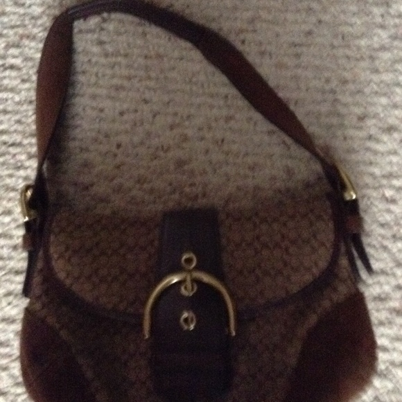 Purse - Picture 1 of 1