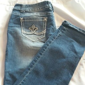 Light wash skinny stretch jeans
