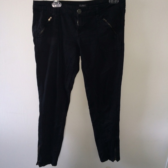 Black cargo skinny pants