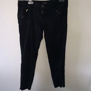 Black cargo skinny pants