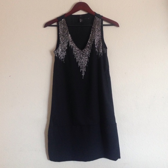 Black Sleeveless Dress