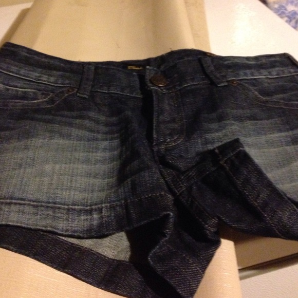 Jean shorts - Picture 3 of 3