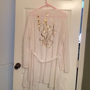 Victoria's Secret brand new robe