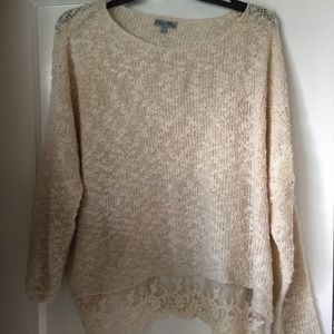 Lightweight sweater