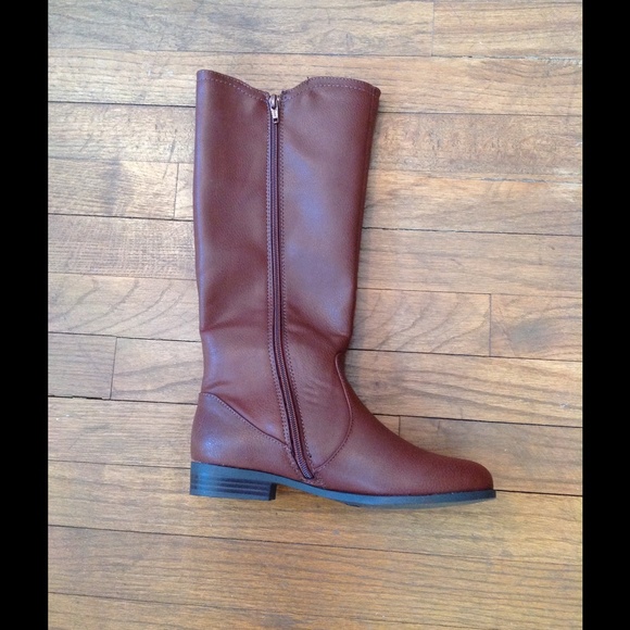 👢Cool Old Navy Brown Booties👢 - Picture 2 of 4